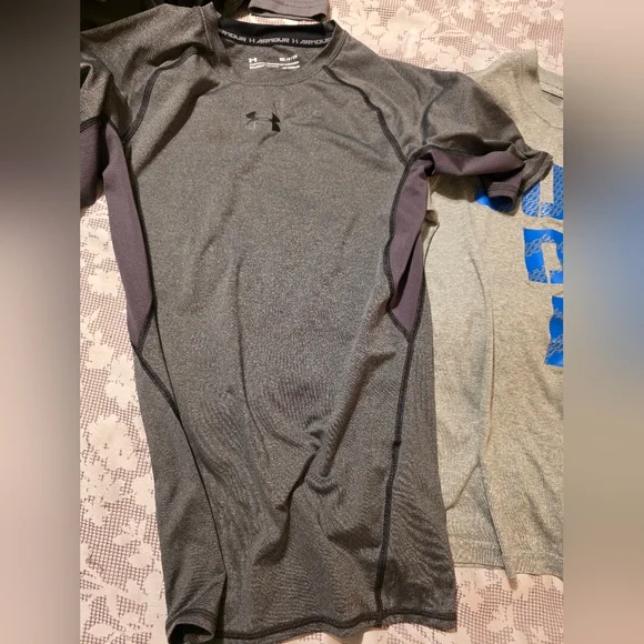 Boys Size Youth S/M Shirt Lot - Picture 2 of 15